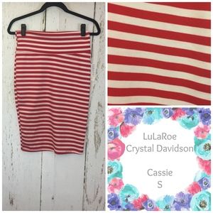 Small LuLaRoe Cassie